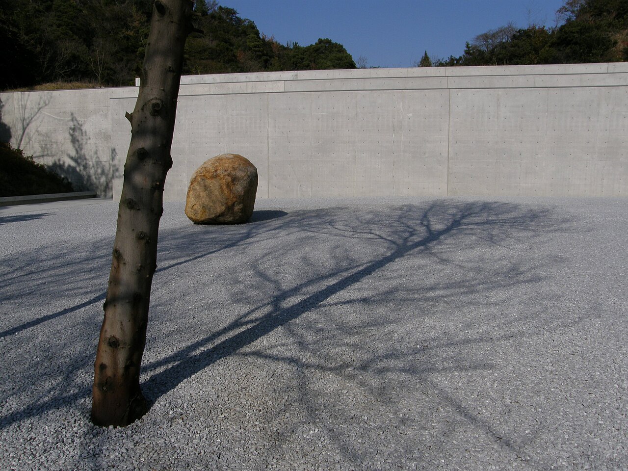 李禹煥美術館