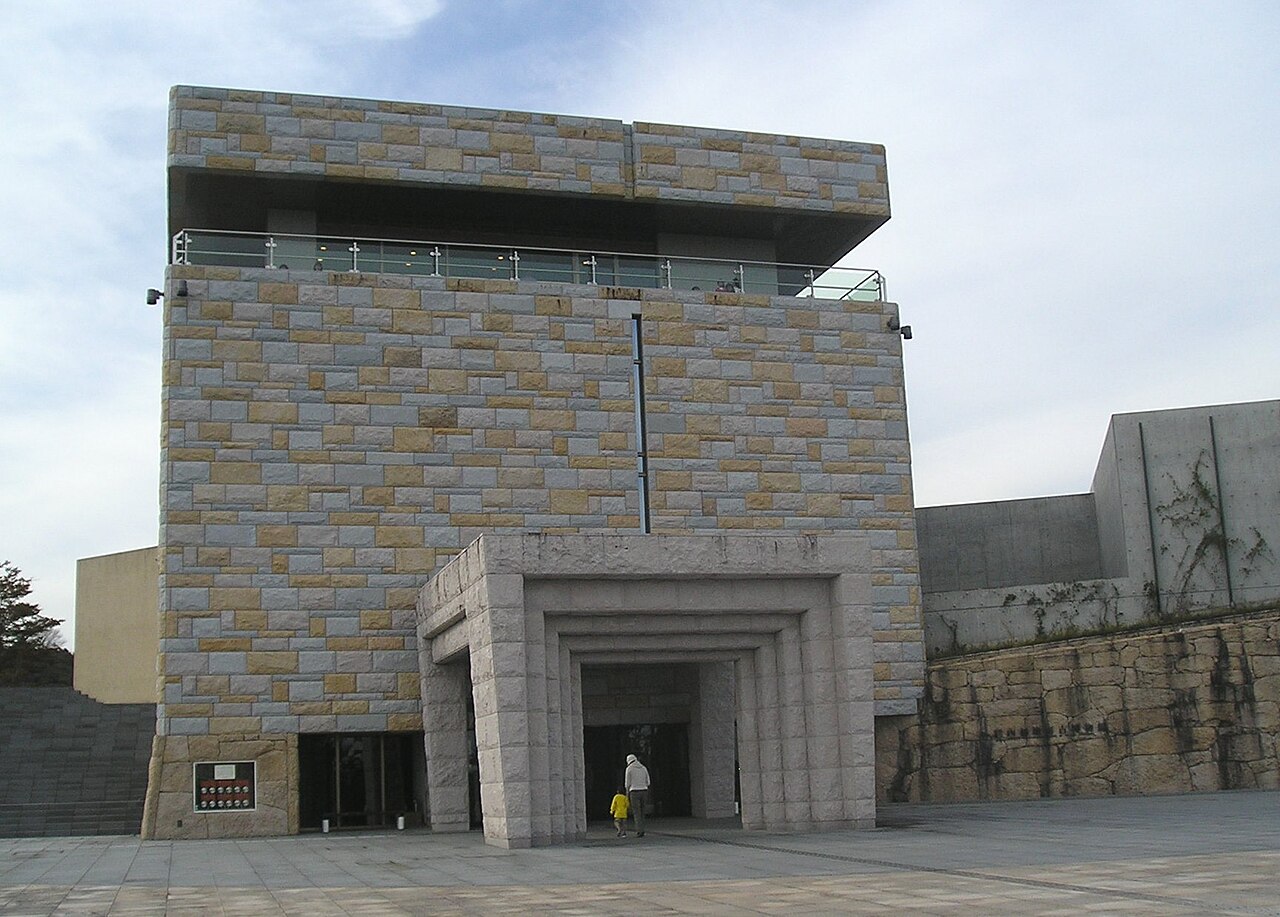宮崎県立西都原考古博物館
