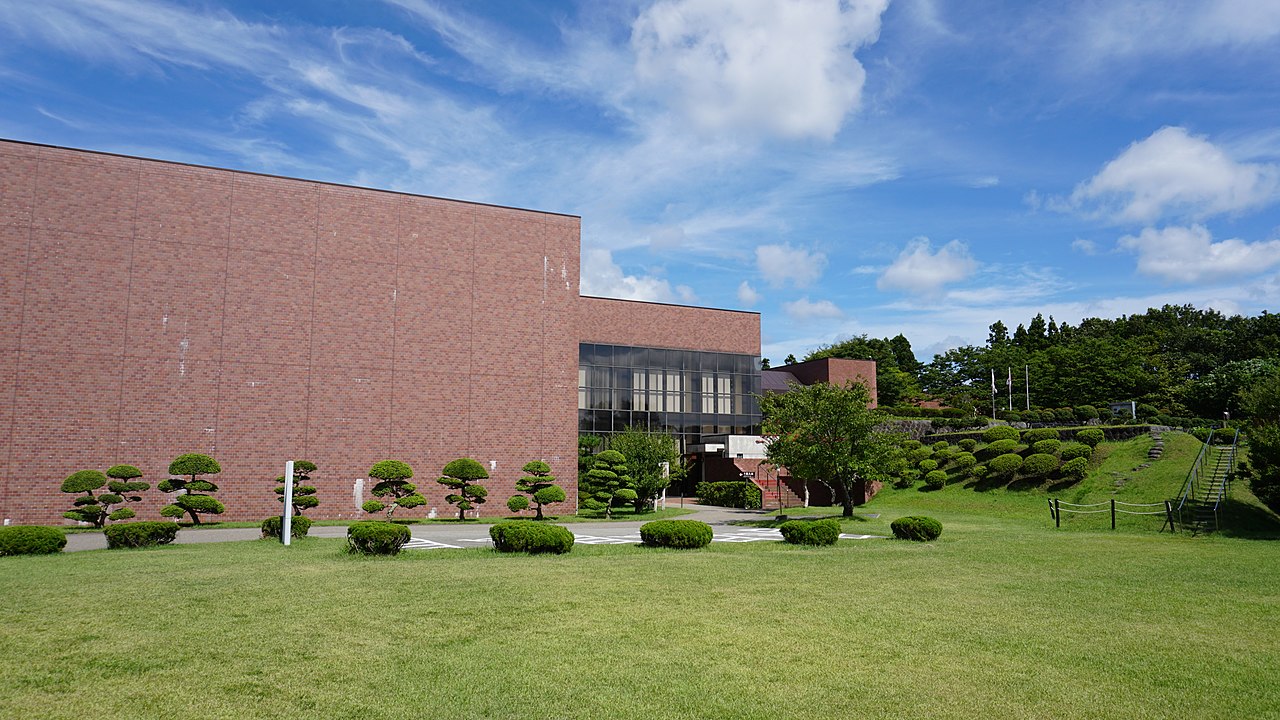秋田県立博物館